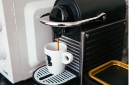 Kaffeemaschine fürs Büro: Die besten Modelle & Kauftipps Kaffeemaschine fürs Büro: Die besten Modelle & Kauftipps